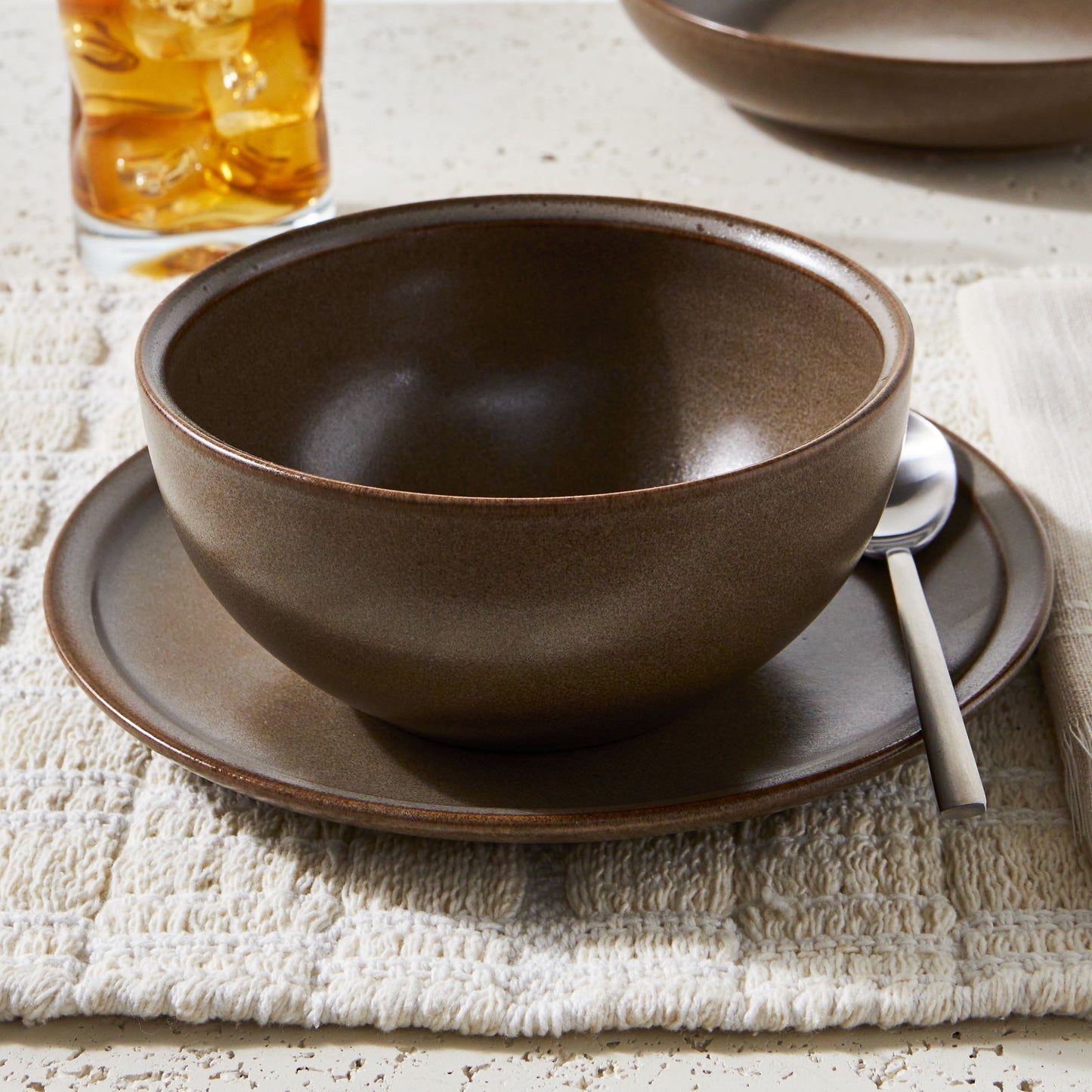 Banks Brown 12-Piece Stoneware Dinnerware Set – Rustic Elegance for Every Meal
