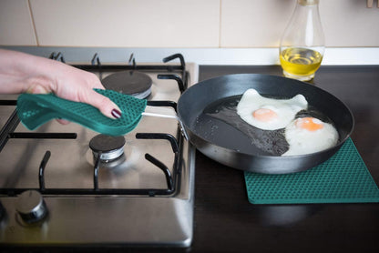 Silicone Pot Holders & Trivet Set – Heat-Resistant Protection for Your Kitchen
